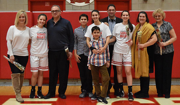 hcgbballseniordayfamily020219.jpg